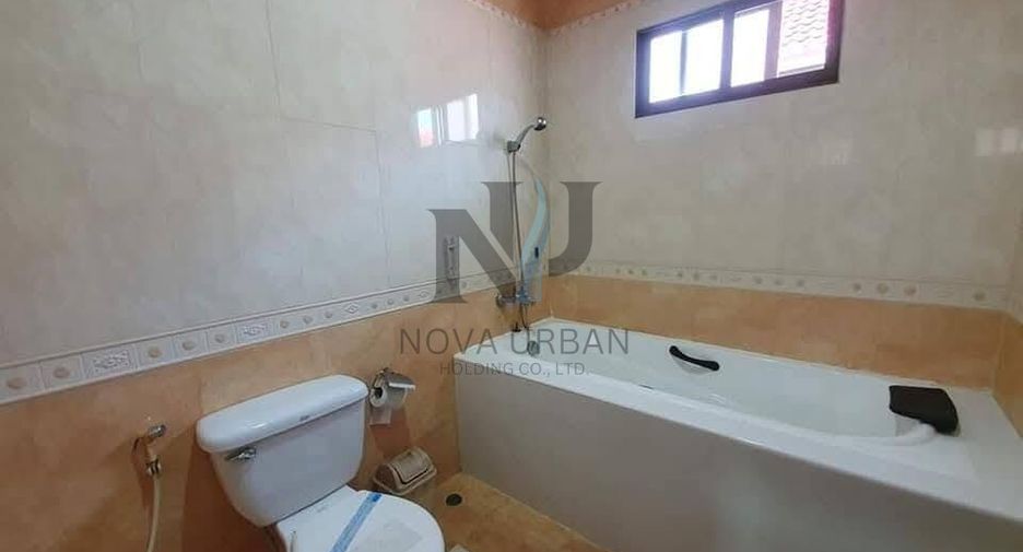 For rent 4 bedrooms house in Jomtien, Pattaya