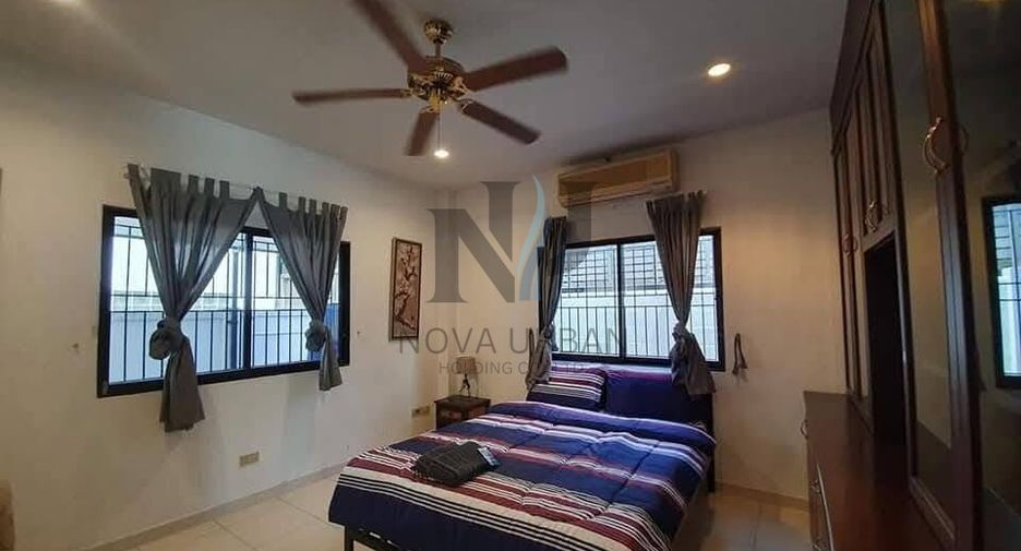For rent 4 bedrooms house in Jomtien, Pattaya