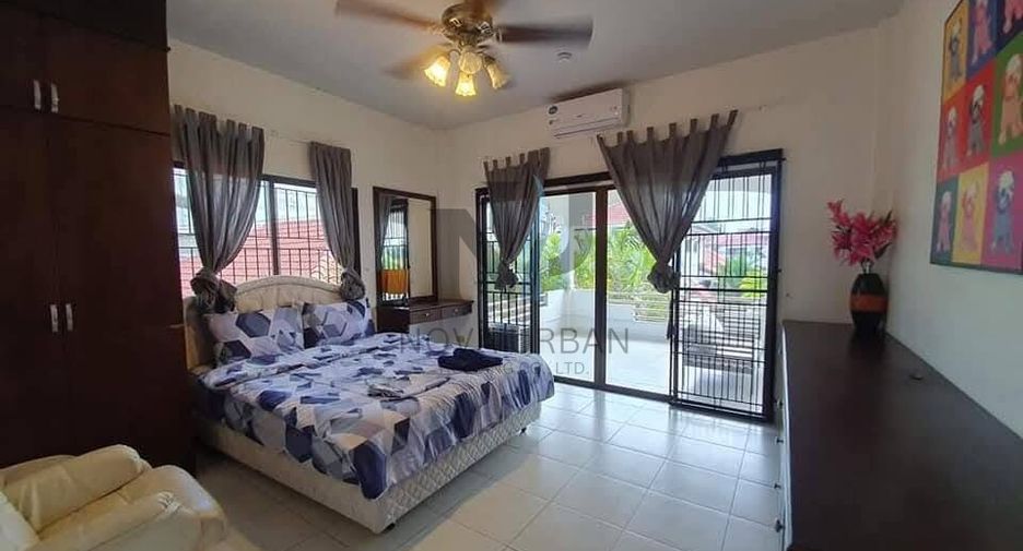 For rent 4 bedrooms house in Jomtien, Pattaya