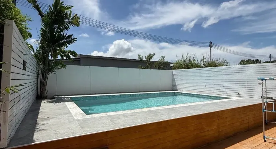 For rent 3 bedrooms villa in Mueang Phuket, Phuket