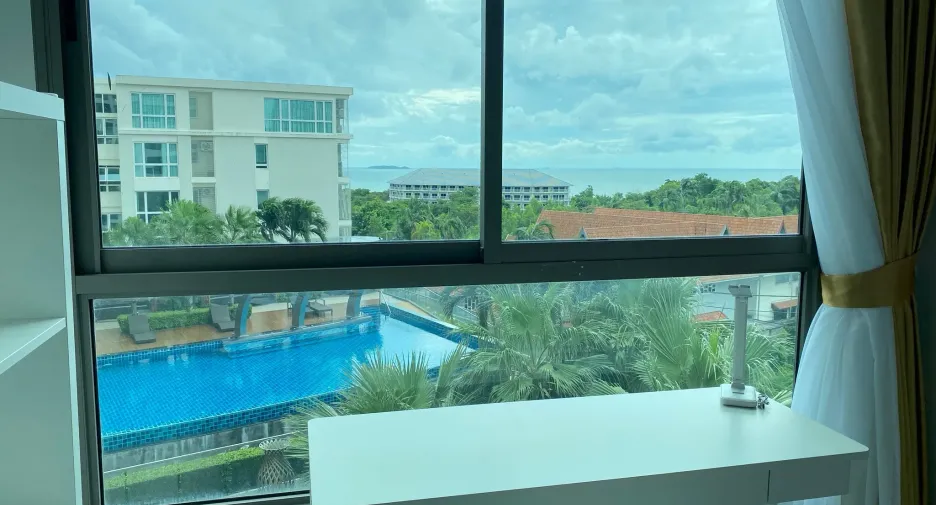 Condo en venta de 2 habitaciones en Bang Lamung, Chonburi