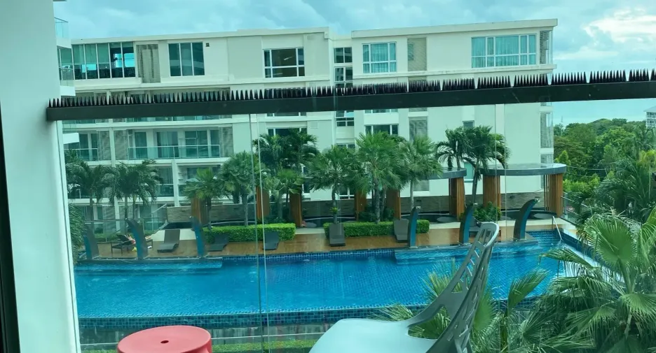 Condo en venta de 2 habitaciones en Bang Lamung, Chonburi