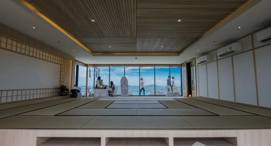 出售 和 出租 2 卧室 公寓 在 Si Racha, Chon Buri