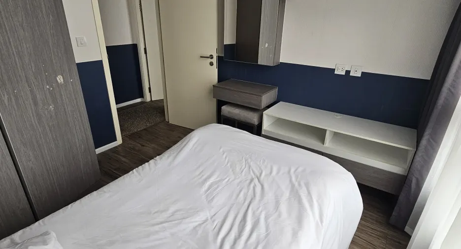 出售 和 出租 2 卧室 公寓 在 Si Racha, Chon Buri