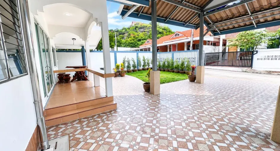 For rent 2 bedrooms house in Hua Hin, Prachuap Khiri Khan