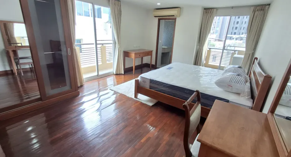 For rent 2 ベッドルーム apartment in Pathum Wan, Bangkok