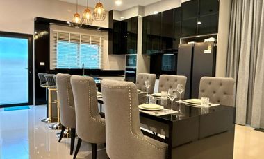 À vendre 3 chambres villa à Bang Lamung, Chonburi