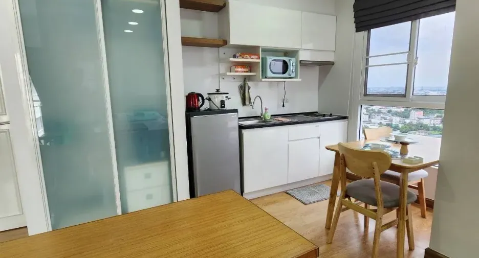 Condo en alquiler de estudio en Thon Buri, Bangkok