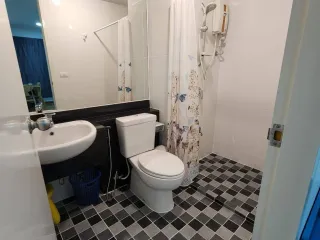 Condo en alquiler de estudio en Thon Buri, Bangkok