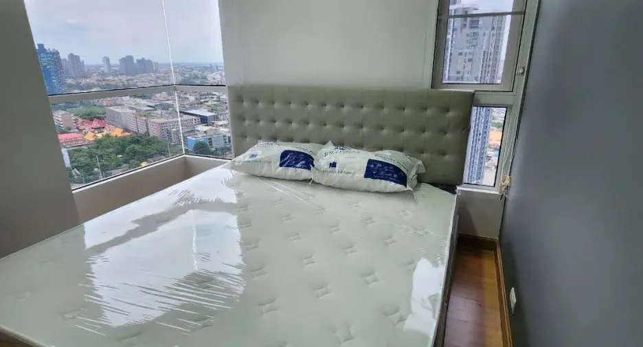 Condo en alquiler de estudio en Thon Buri, Bangkok