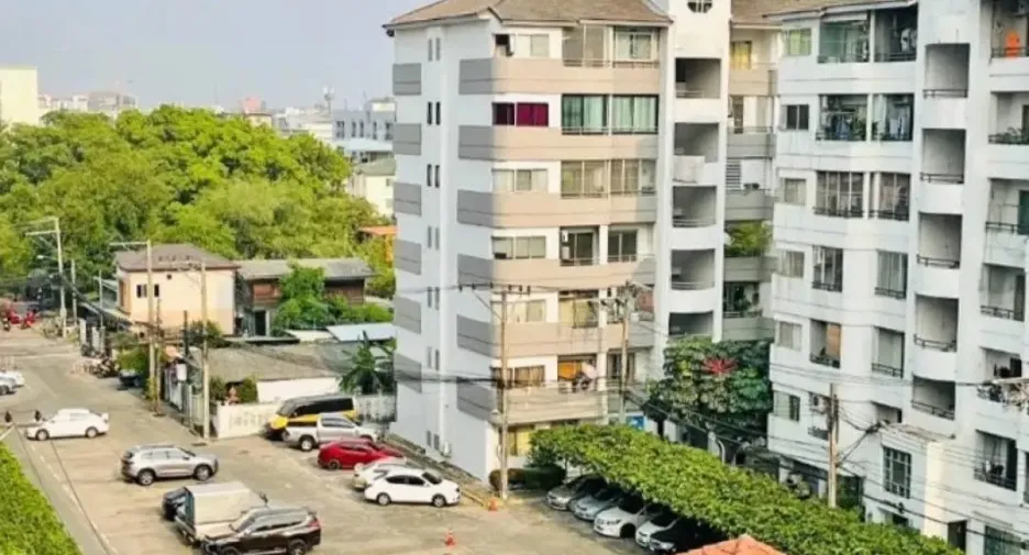 Condo en venta de 2 habitaciones en Suan Luang, Bangkok