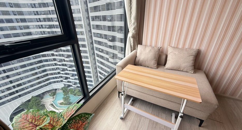 For sale 1 Beds condo in Bang Na, Bangkok