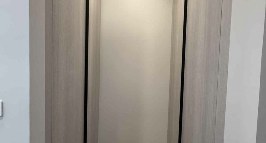 For sale 1 Beds condo in Bang Na, Bangkok