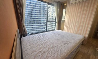 For sale 1 Beds condo in Bang Na, Bangkok