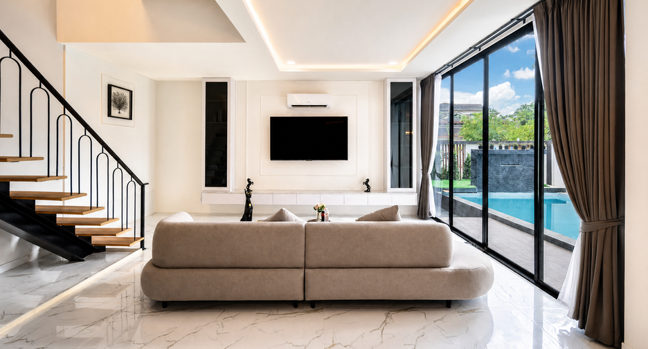 For sale 3 bedrooms villa in Na Jomtien, Pattaya