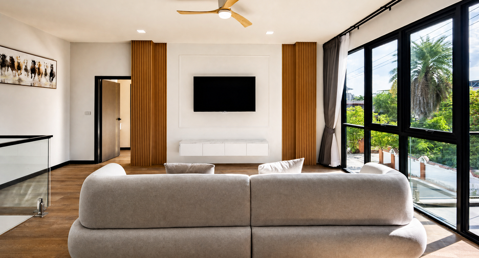For sale 3 bedrooms villa in Na Jomtien, Pattaya
