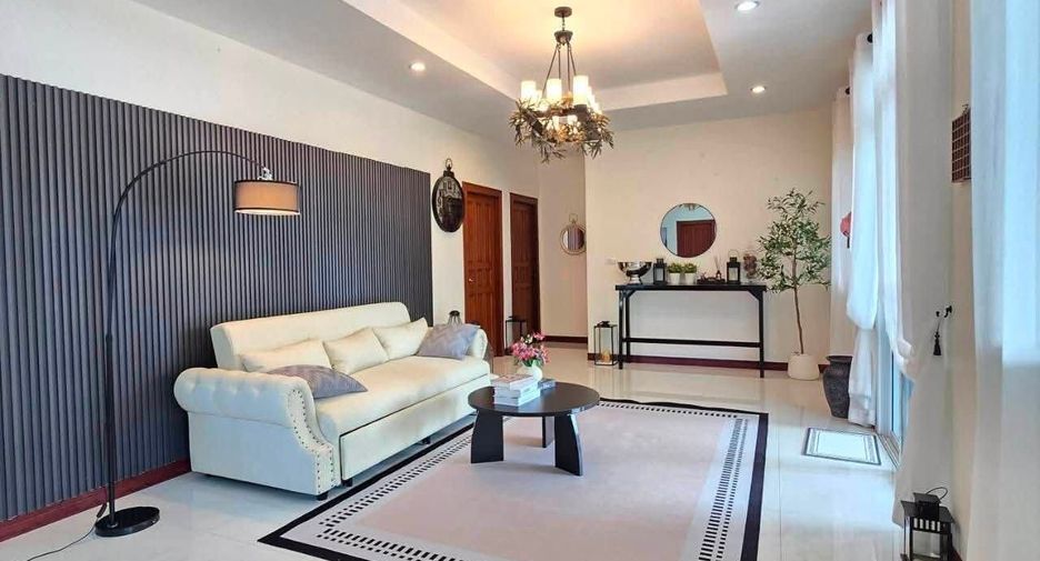 For rent 3 ベッドルーム villa in Bang Saray, Pattaya