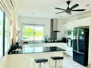 For rent 3 ベッドルーム villa in Bang Saray, Pattaya
