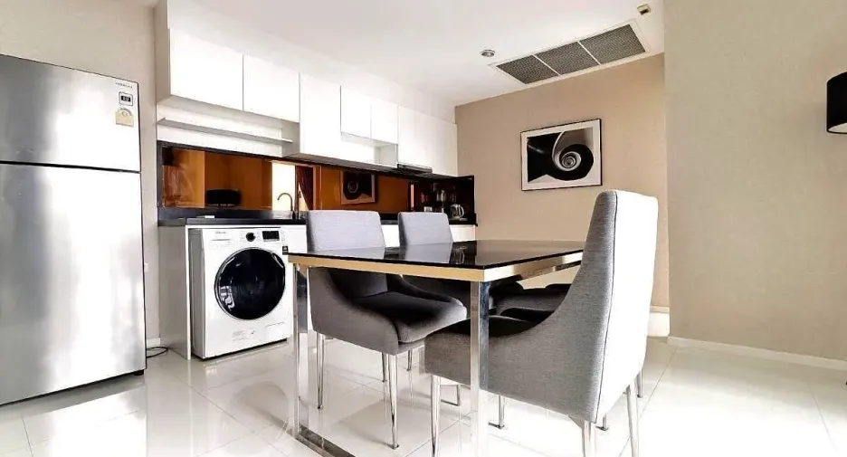 Condo en alquiler de 2 habitaciones en Watthana, Bangkok
