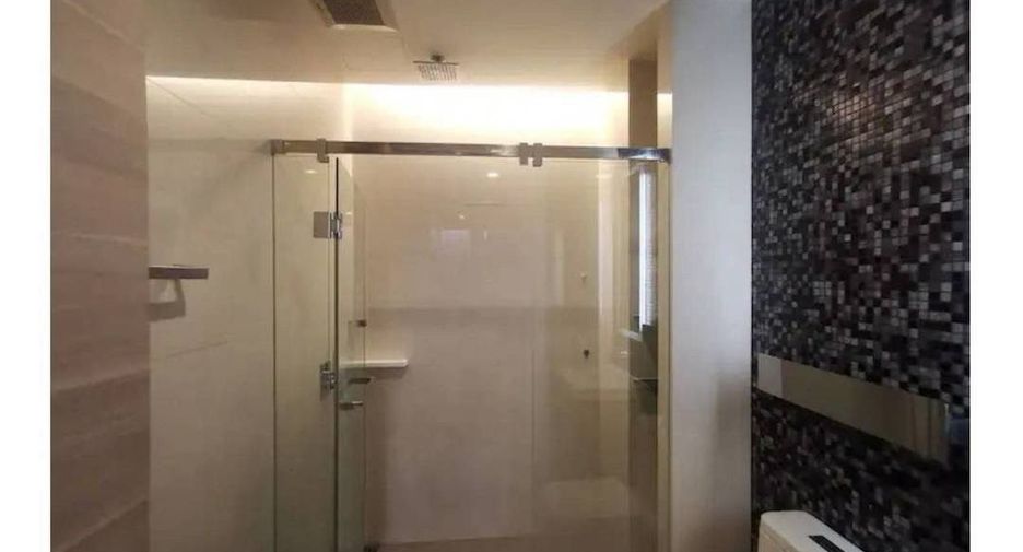 Продажа 1 кровать кондо в Сатхон, Бангкок
