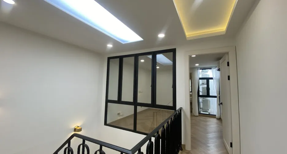 Casa adosada en venta de 3 habitaciones en Watthana, Bangkok