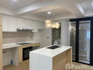 Casa adosada en venta de 3 habitaciones en Watthana, Bangkok