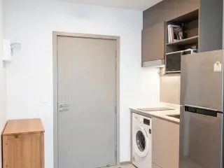 Condo en alquiler de estudio en Khlong Toei, Bangkok