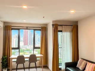 Condo en alquiler de estudio en Khlong Toei, Bangkok