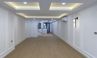 Casa adosada en venta de 3 habitaciones en Watthana, Bangkok