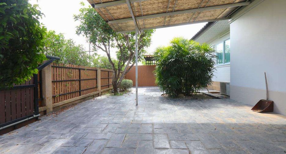 Haus zum Kauf mit 3 Zimmer in Mueang Chiang Mai, Chiang Mai