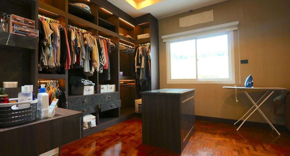 Haus zum Kauf mit 3 Zimmer in Mueang Chiang Mai, Chiang Mai