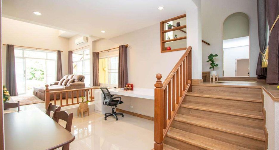For rent 4 bedrooms house in San Sai, Chiang Mai