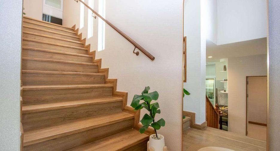 For rent 4 bedrooms house in San Sai, Chiang Mai