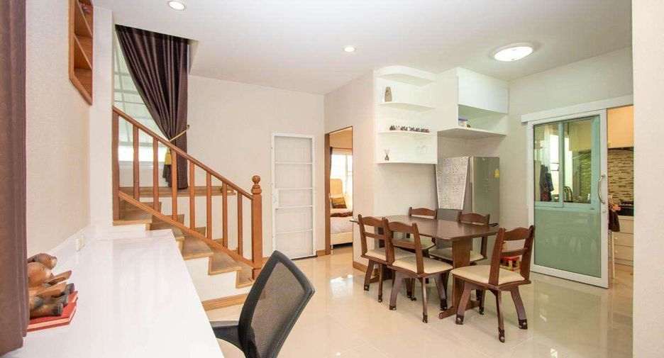 For rent 4 bedrooms house in San Sai, Chiang Mai