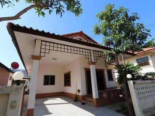 For rent 3 bedrooms house in Mueang Chiang Mai, Chiang Mai