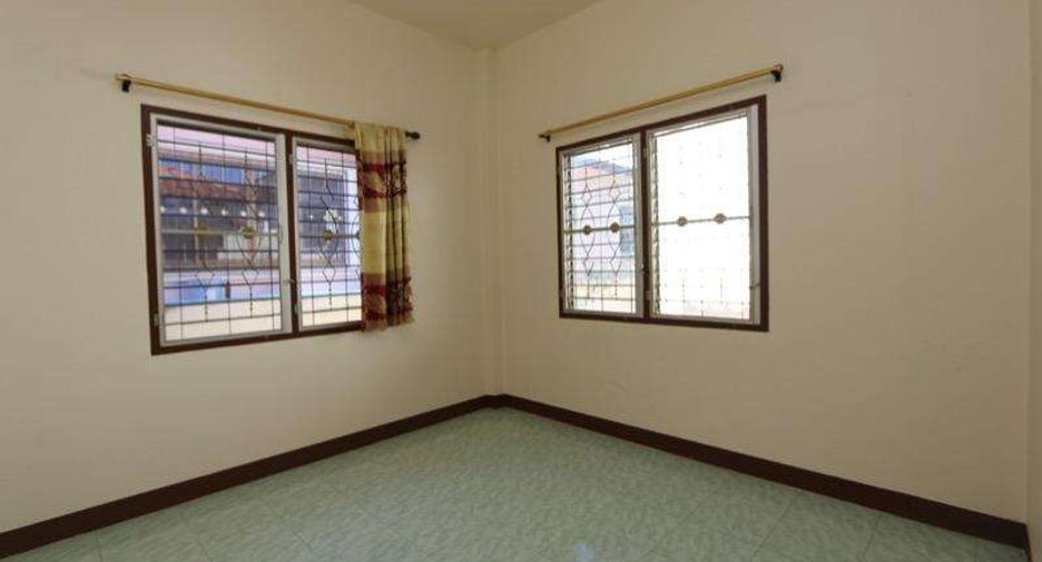 For rent 3 bedrooms house in Mueang Chiang Mai, Chiang Mai