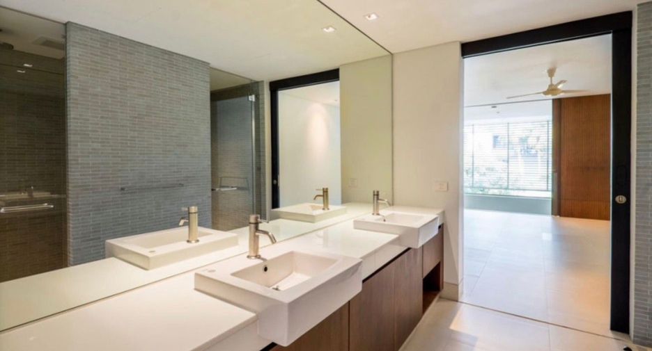 For sale 2 bedrooms condo in Thalang, Phuket