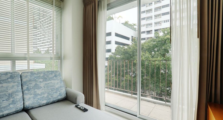 For rent 1 bed condo in Watthana, Bangkok