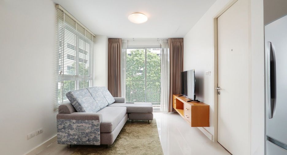 For rent 1 bed condo in Watthana, Bangkok