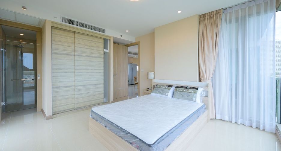 For sale 2 bedrooms condo in Jomtien, Pattaya