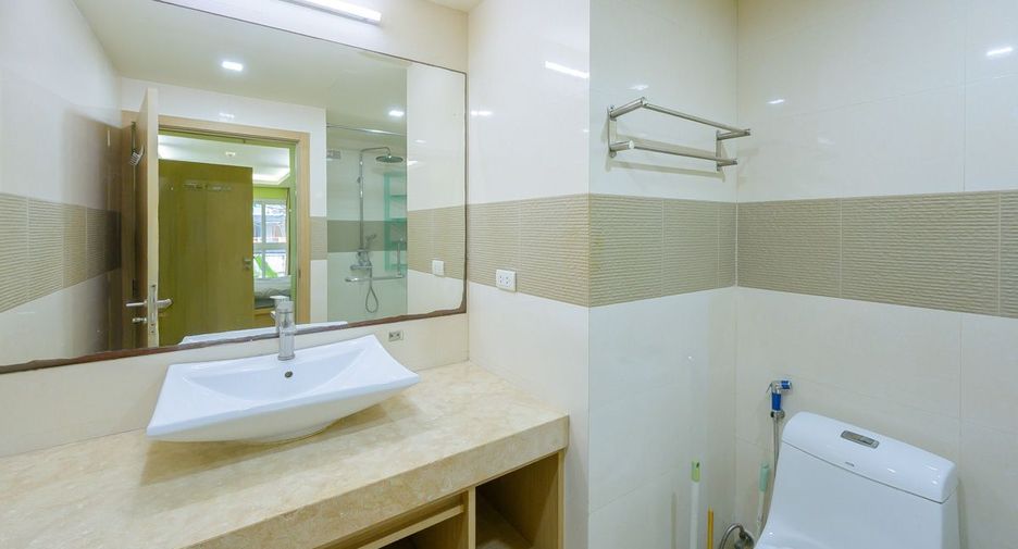 For rent 1 bed condo in Bang Lamung, Chonburi