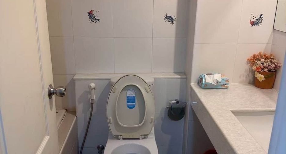 For rent 1 bed condo in Khlong Toei, Bangkok