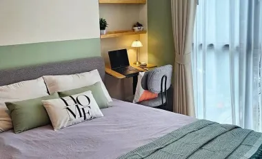À louer 1 chambre condo à Huai Khwang, Bangkok