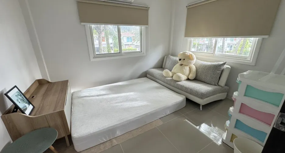 For rent 4 bedrooms house in Thalang, Phuket