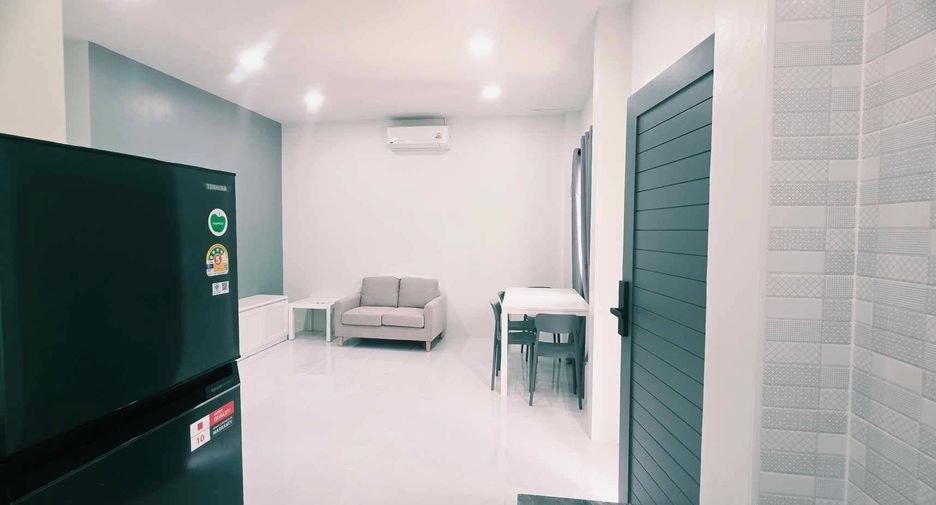 Haus zur Miete mit 2 Zimmer in Mueang Phuket, Phuket