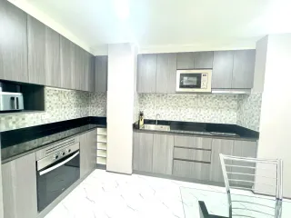Condo en alquiler y en venta de 3 habitaciones en Bang Lamung, Chonburi