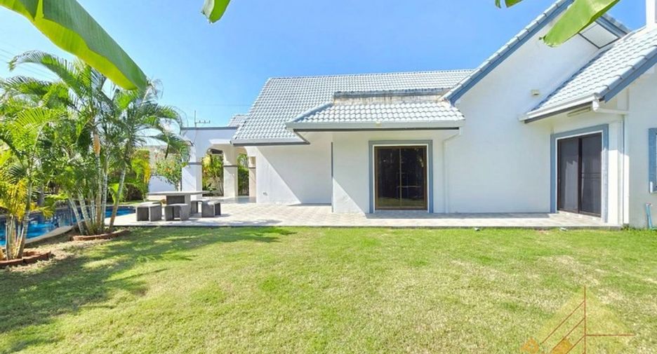 For sale 3 bedrooms house in Bang Lamung, Chonburi