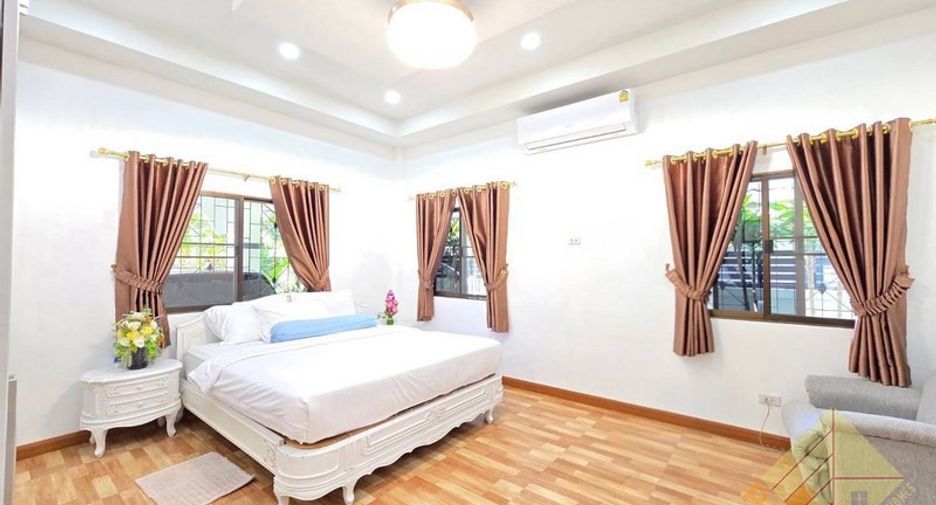 For sale 3 bedrooms house in Bang Lamung, Chonburi