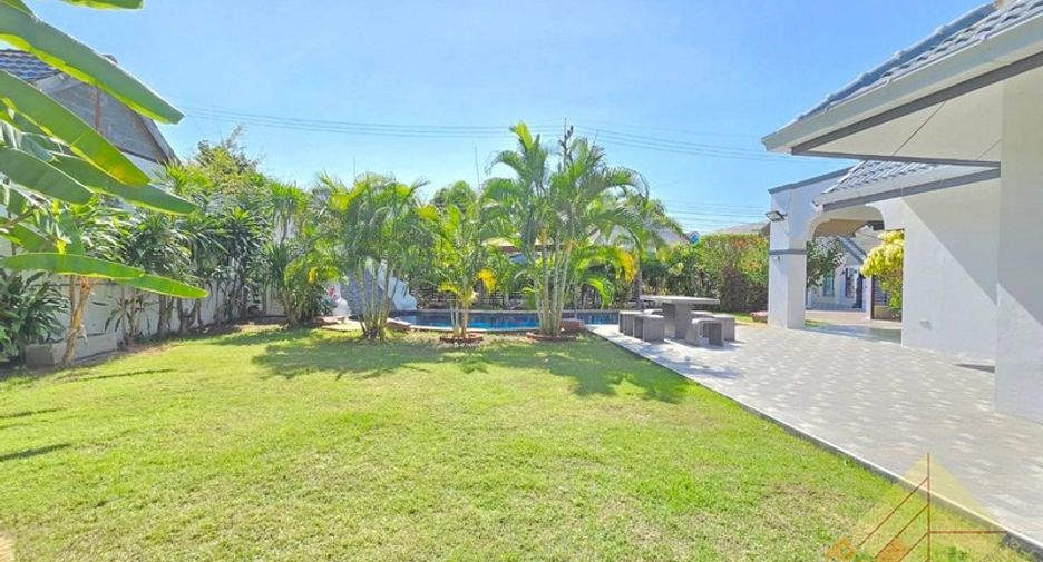 For sale 3 bedrooms house in Bang Lamung, Chonburi