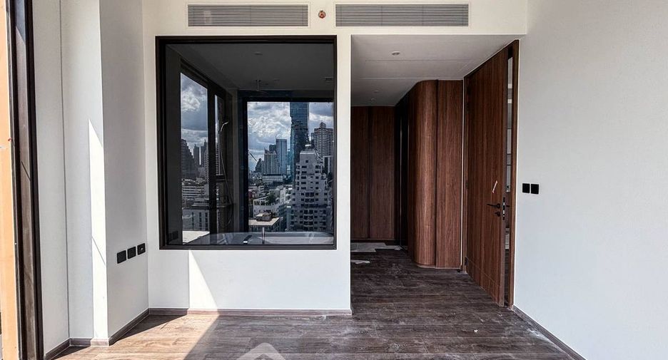 Condo en alquiler y en venta de 2 habitaciones en Sathon, Bangkok